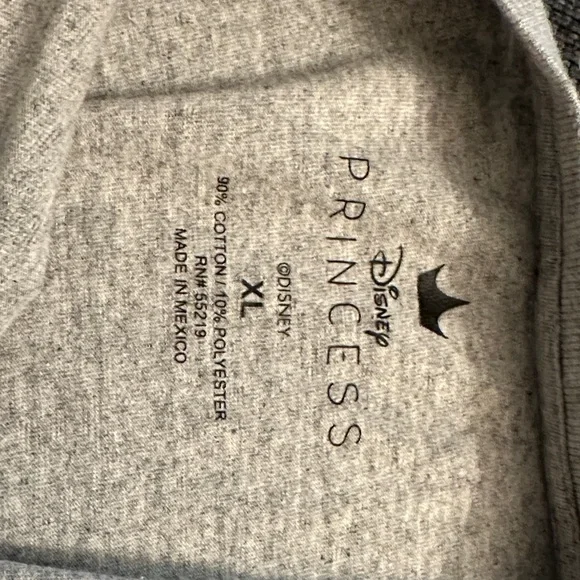 Disney Gray T-Shirt with Princess Sketch - Picture 2 of 3